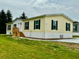 3024 Cross Creek Cir SW, Massillon, OH 44647