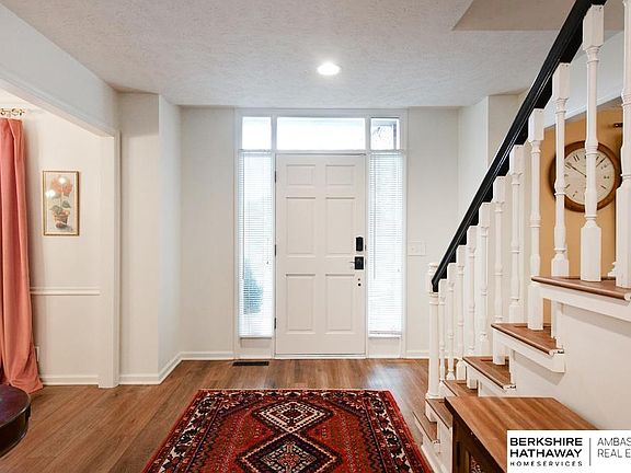 3rd image of 14004 Taylor Cir