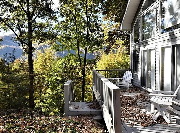 4th image of 425 Grandview Cliff Hts