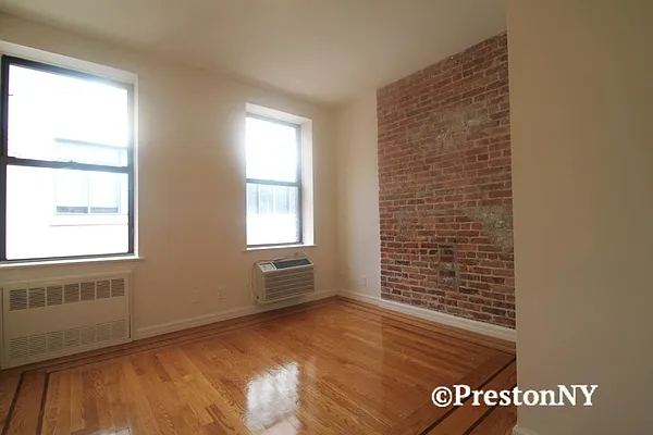 Rented by JM Preston Properties LLC | media 36