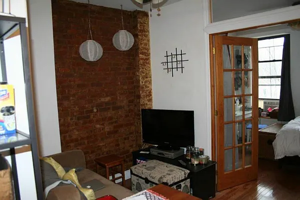 Rented by Centric New York | media 11