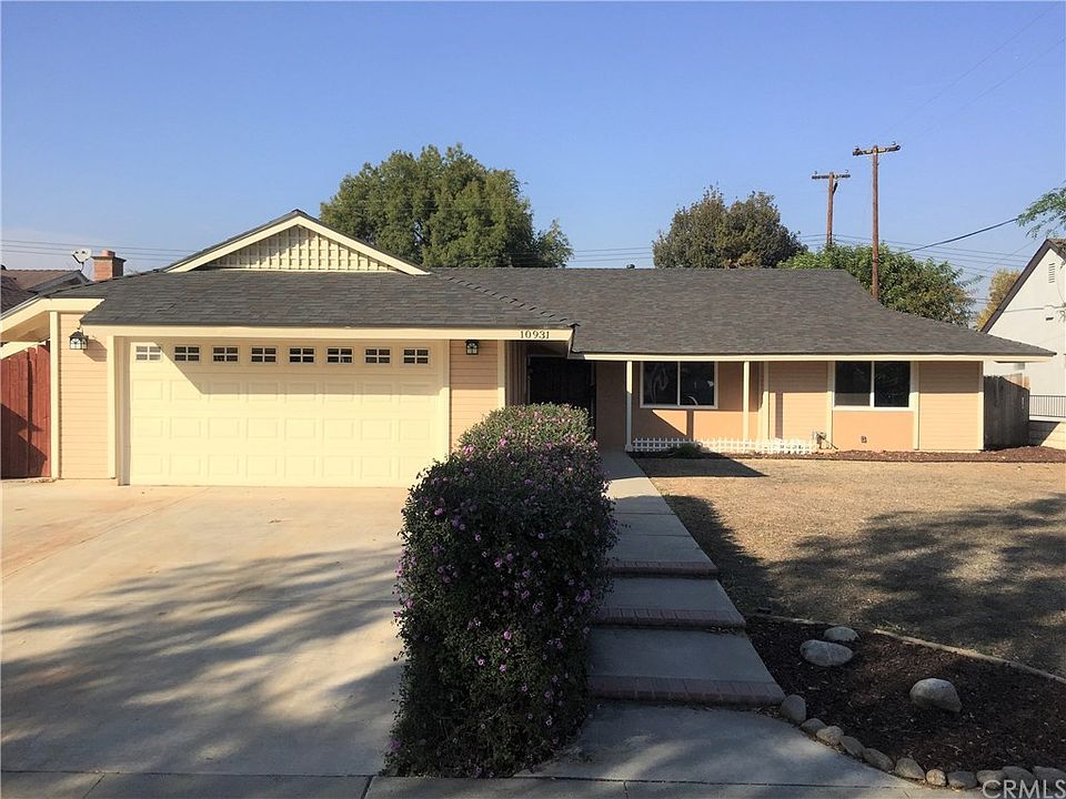 2nd image of 10931 Endicott Dr