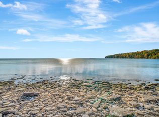 4176 County Road 8, Prince Edward County, ON K0K2T0