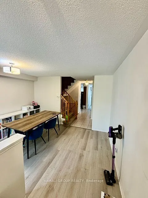 3 bed, $3,050 — Photo 4