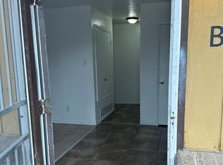 12612 Copper Ave NE APT B, Albuquerque, NM 87123