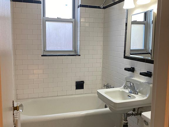 5th image of 15 Hodge Ave #9