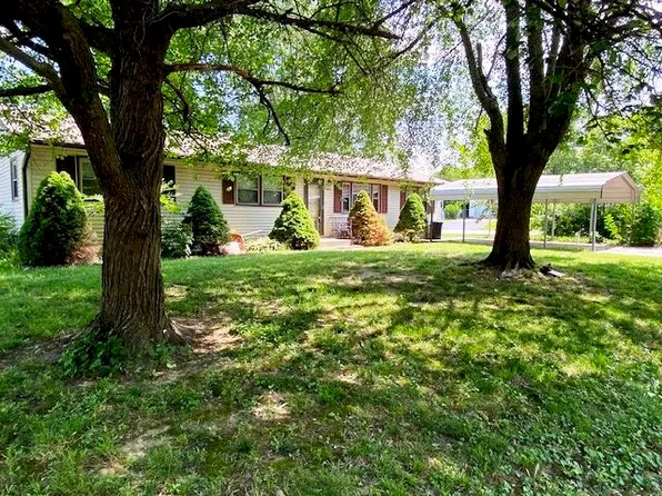 903 Price Street, Aurora, MO 65605
