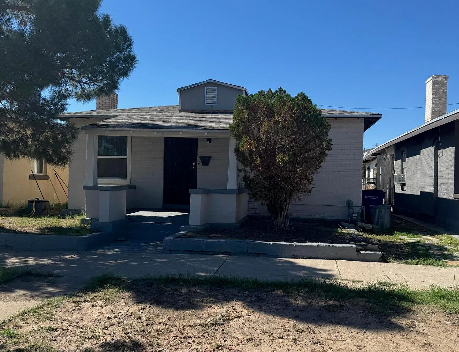 1 bed, 3.0 bath, 1124 sqft, $1,400 — Photo 2