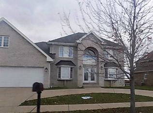 17062 Waterford Dr, Lansing, IL 60438