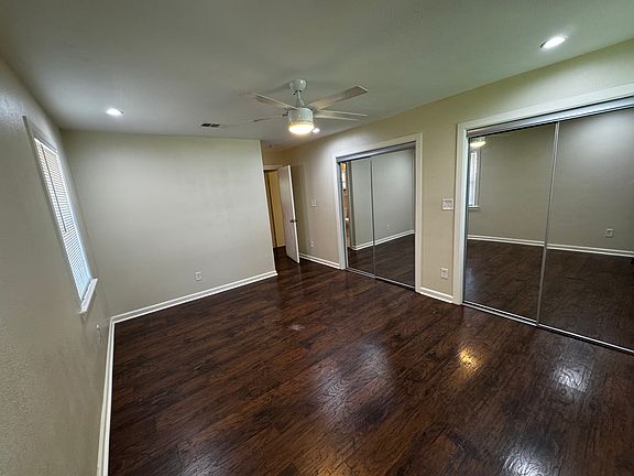4th image of 923 Green Castle Dr