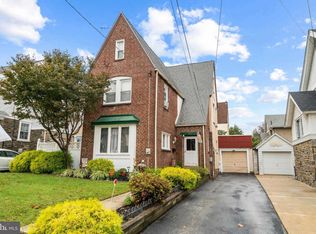106 Crestview Rd, Upper Darby, PA 19082
