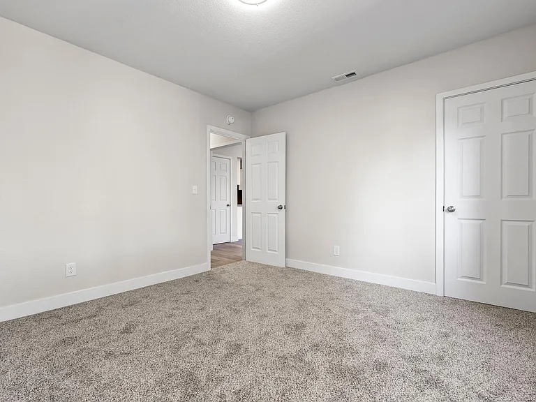 4204 51st St #A — Photo 8
