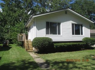 18758 Royal Rd, Homewood, IL 60430