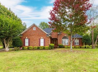 250 Falcon Rdg, Matthews, NC 28104