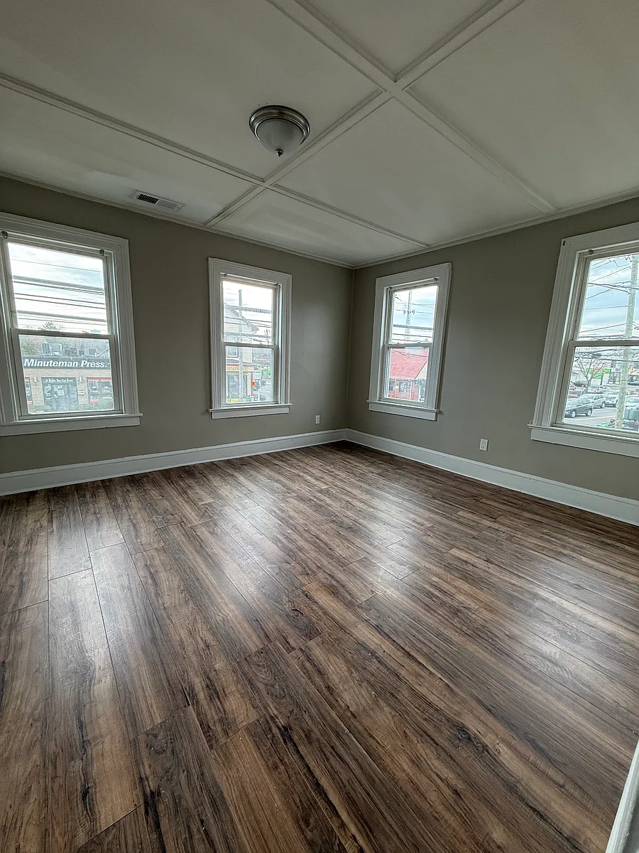 Building Photo - 168 Main St #3A