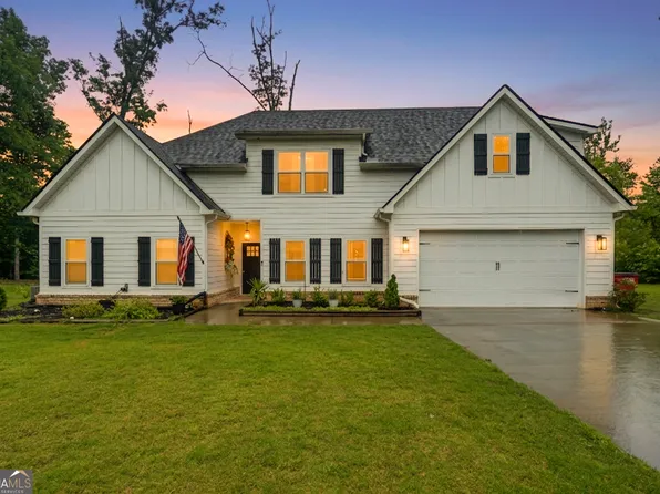 221 Diamond Pl, Gray, GA 31032
