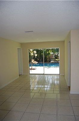 5th image of 11340 NW 29th Pl