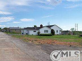 2nd image of 2809 S Pearl Ave