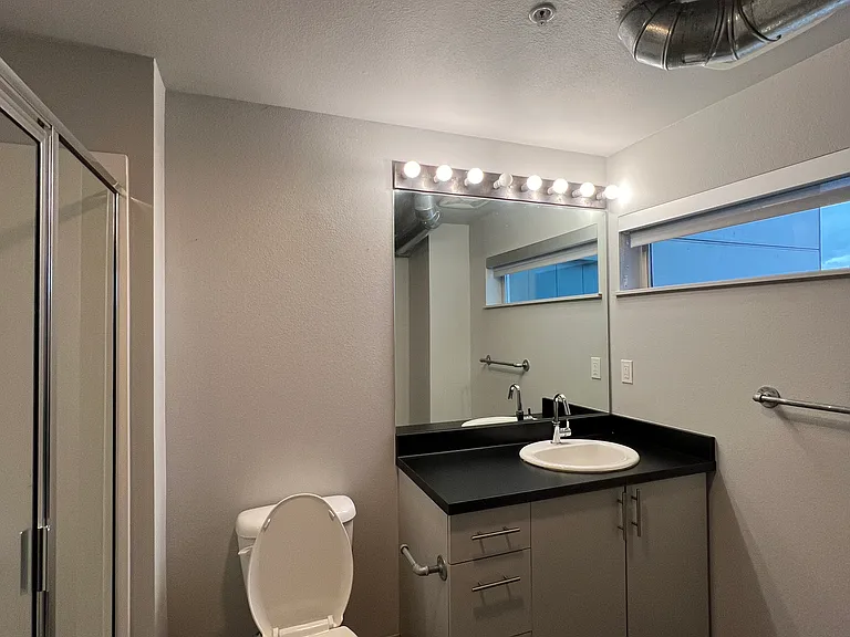 127 Broadway E #303 — Photo 11
