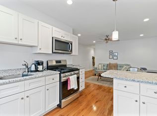 4-1217 Locust St #4, Philadelphia, PA 19107