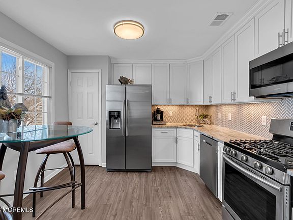 5th image of 72 Winthrop Road #72I