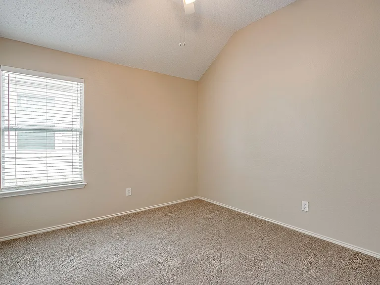 8136 Zion Trl — Photo 21