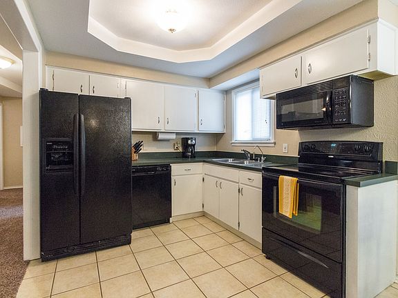 5th image of 3613 Eastridge Dr