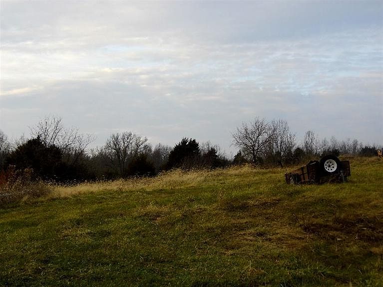 2nd image of 544 Fallis Run Rd