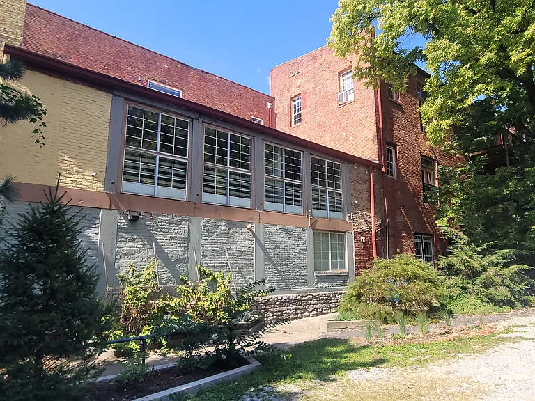 24 W McMicken Ave #E — Photo 3