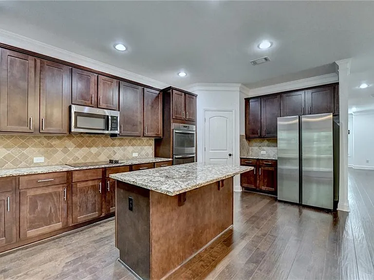 1159 Laurel Valley Ct — Photo 11