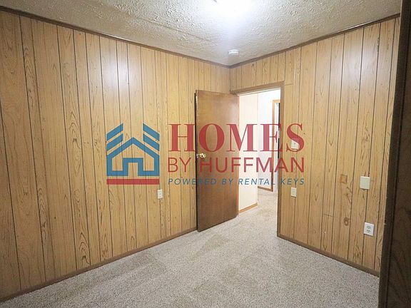 4th image of 2613 Cass Ave