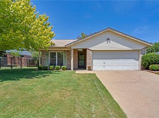10128 Indian Mound Rd, Fort Worth, TX 76108