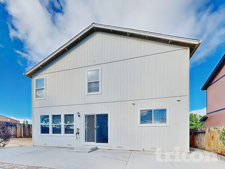 9696 Canyon Meadows Dr — Photo 19