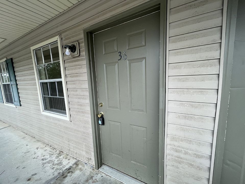 1st image of 215 Darsey Rd APT 36