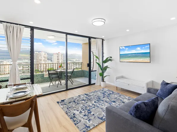 2121 Ala Wai Blvd, Honolulu, HI