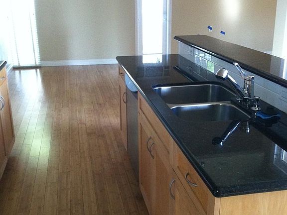 2nd image of 4187 Del Mar Ave