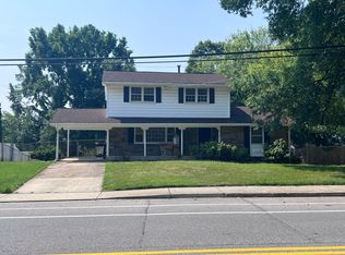 2211 Owens Rd, Oxon Hill, MD 20745
