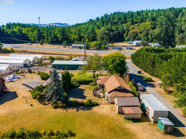 5795 S Santiam Hwy, Lebanon, OR 97355
