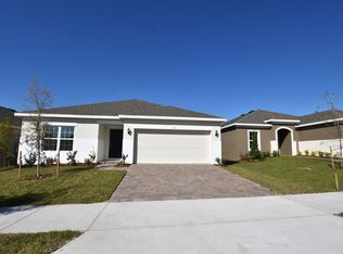 173 Luxmore Rd, Groveland, FL 34736