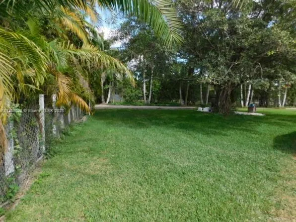 16501 SW 209th Ave, Miami, FL 33187