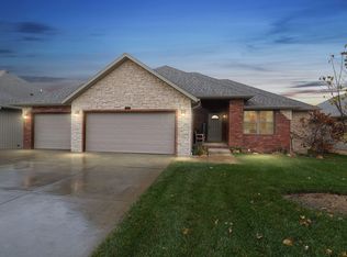 660 N Rockingham Ave, Nixa, MO 65714