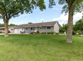 720 E Court St, Belle Plaine, MN 56011