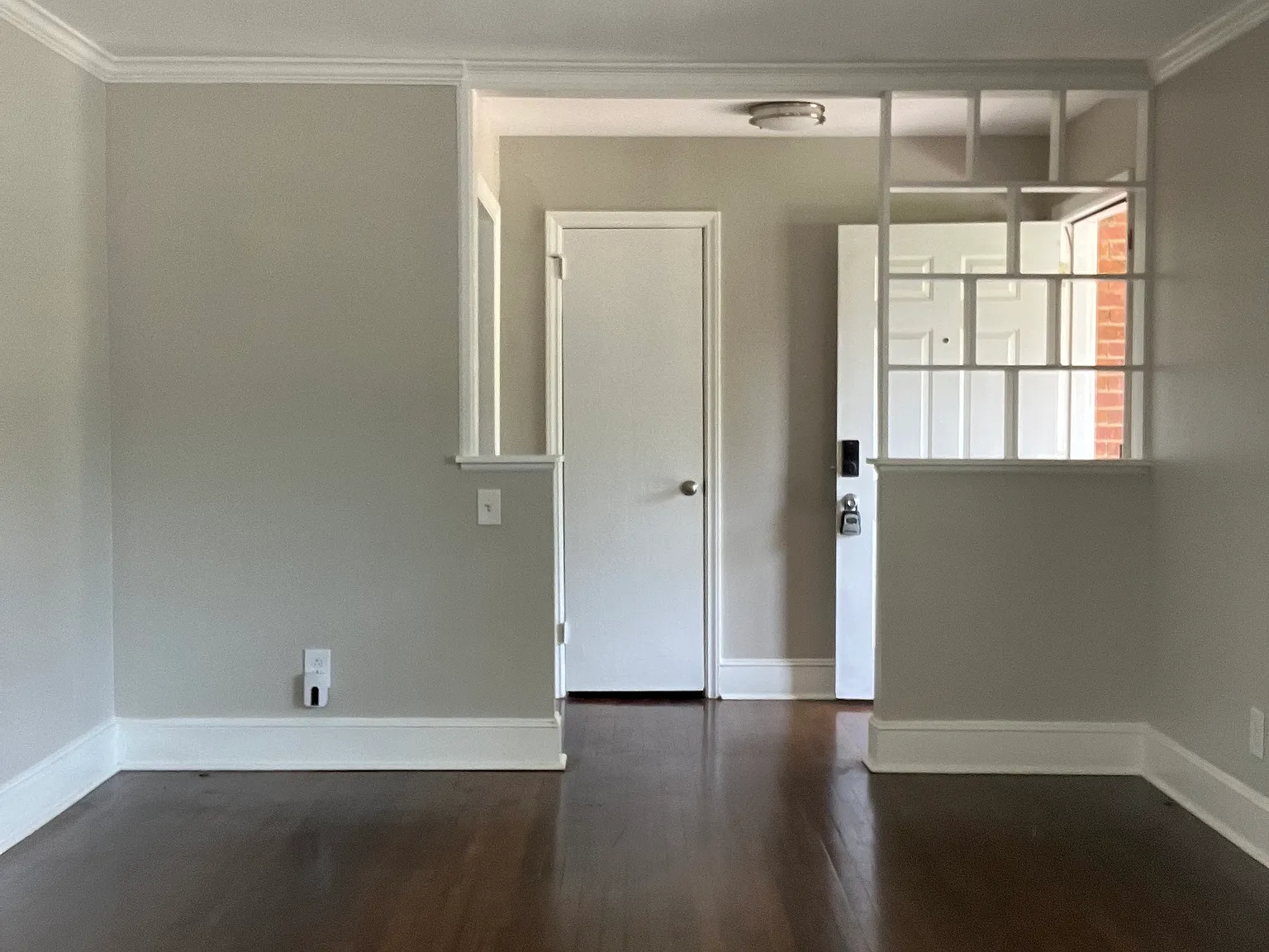 3 bed, 1071 sqft, $1,000 — Photo 4