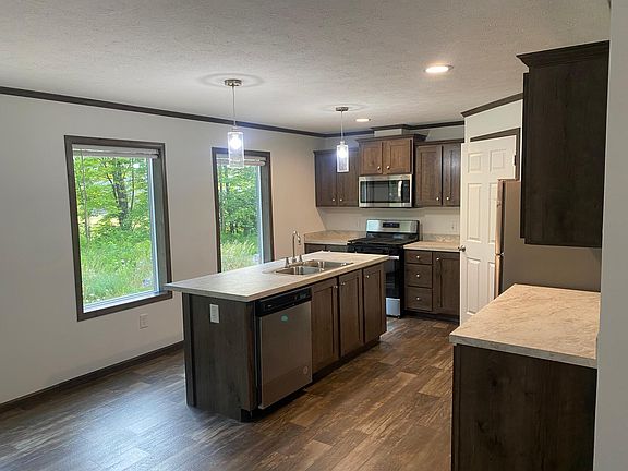 3rd image of 9577 South Ave #137