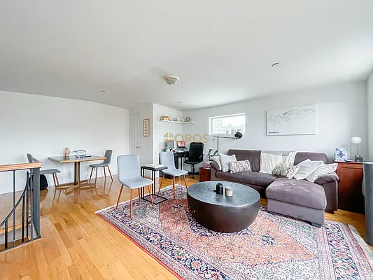 Rented by City Connections Realty | media 5