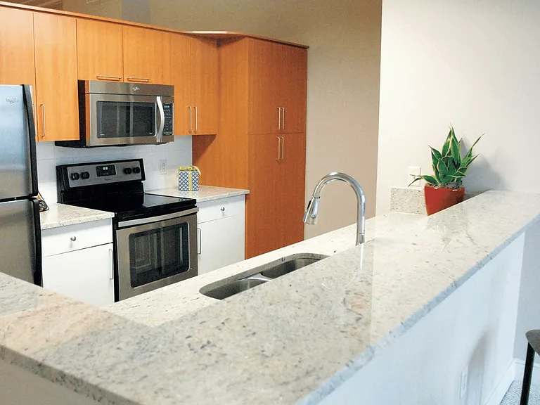 The Lofts at 1835 Arch — Photo 12