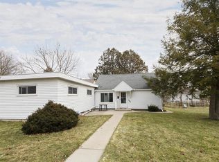 342 Jackson St, Fort Atkinson, WI 53538