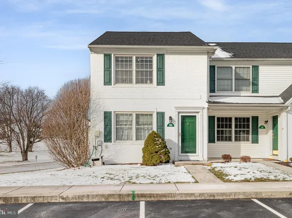 150 Plainview Dr, Harrisburg, PA 17112