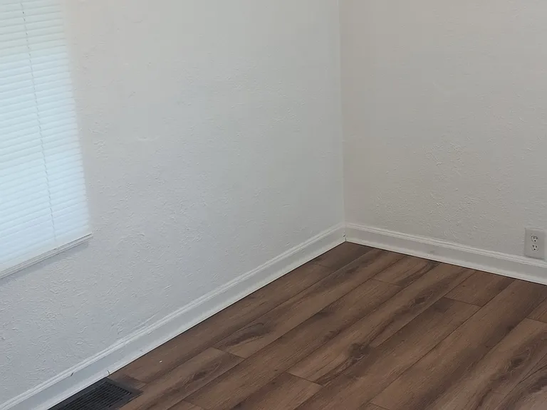 4116 Brown St — Photo 13
