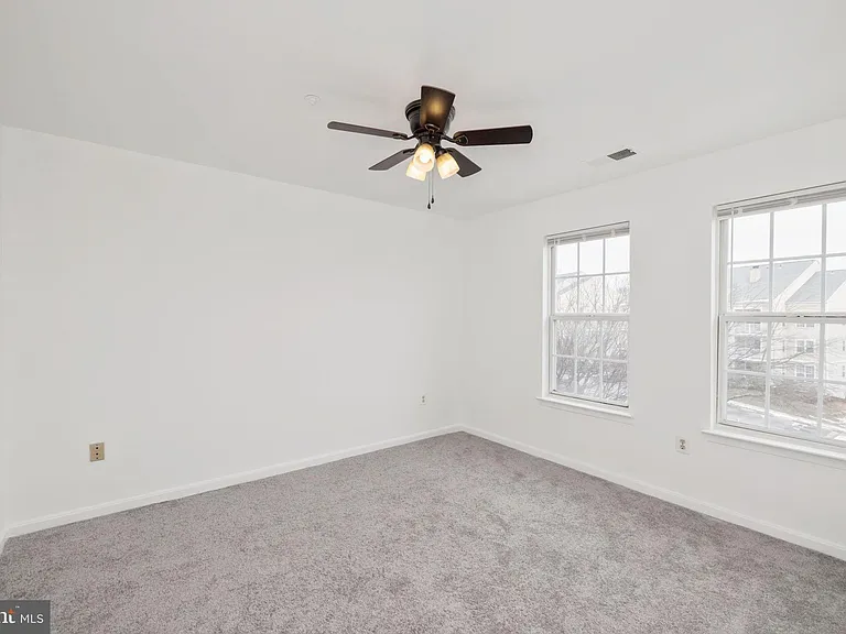 1025 Gardenview Loop #301 — Photo 15